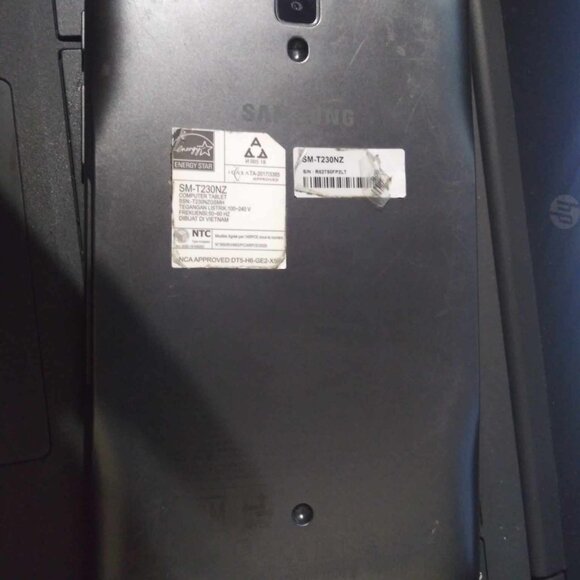 gls600 maybach Mercedes rear touch screen tablet - Picture 3 of 4